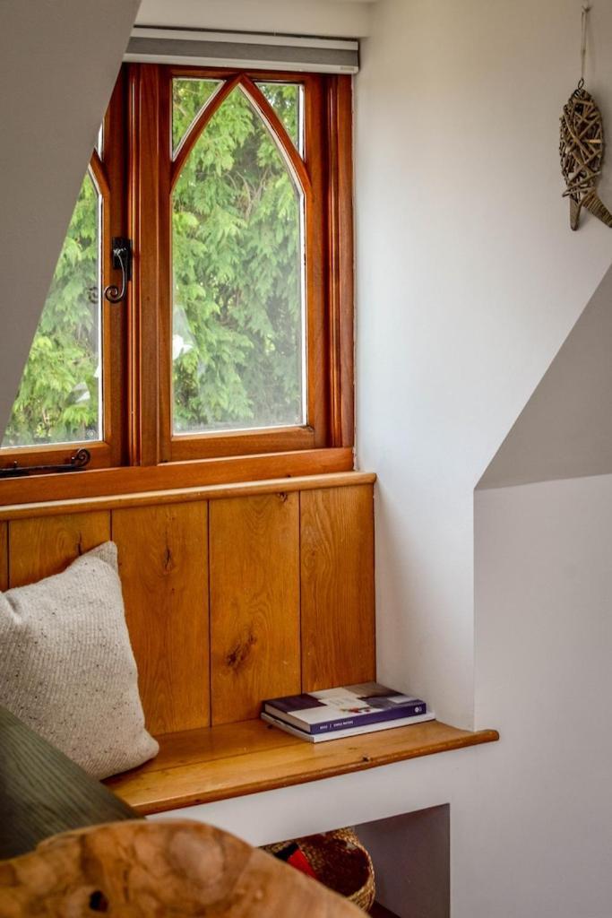 The Lookout At Cloatley Meadow Apartment Hankerton Bagian luar foto